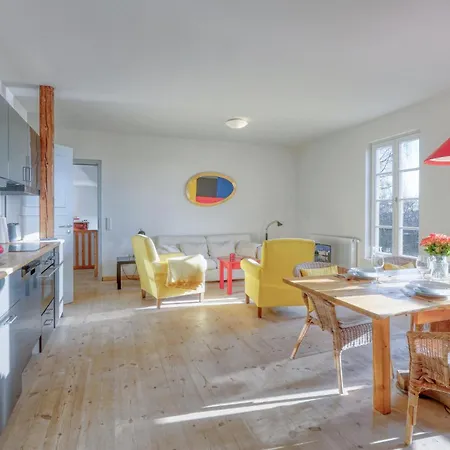 2 Bedroom Gorgeous In